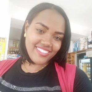 Meet your Posher, Beatriz